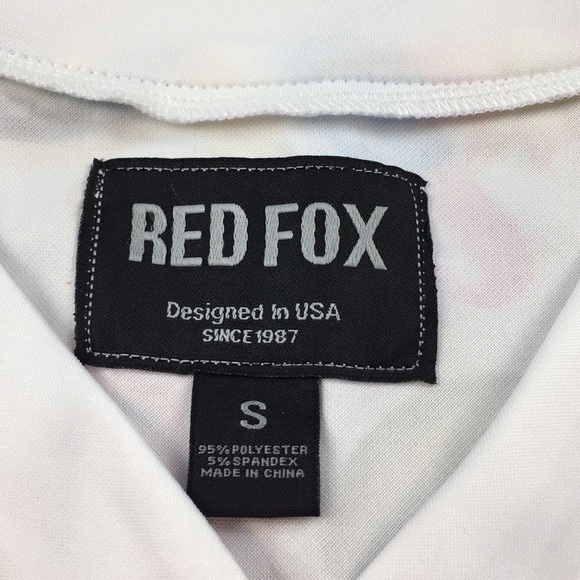 Red Fox designed in USA PLUG Shirt Fun Print Sz. S - Picture 7 of 8